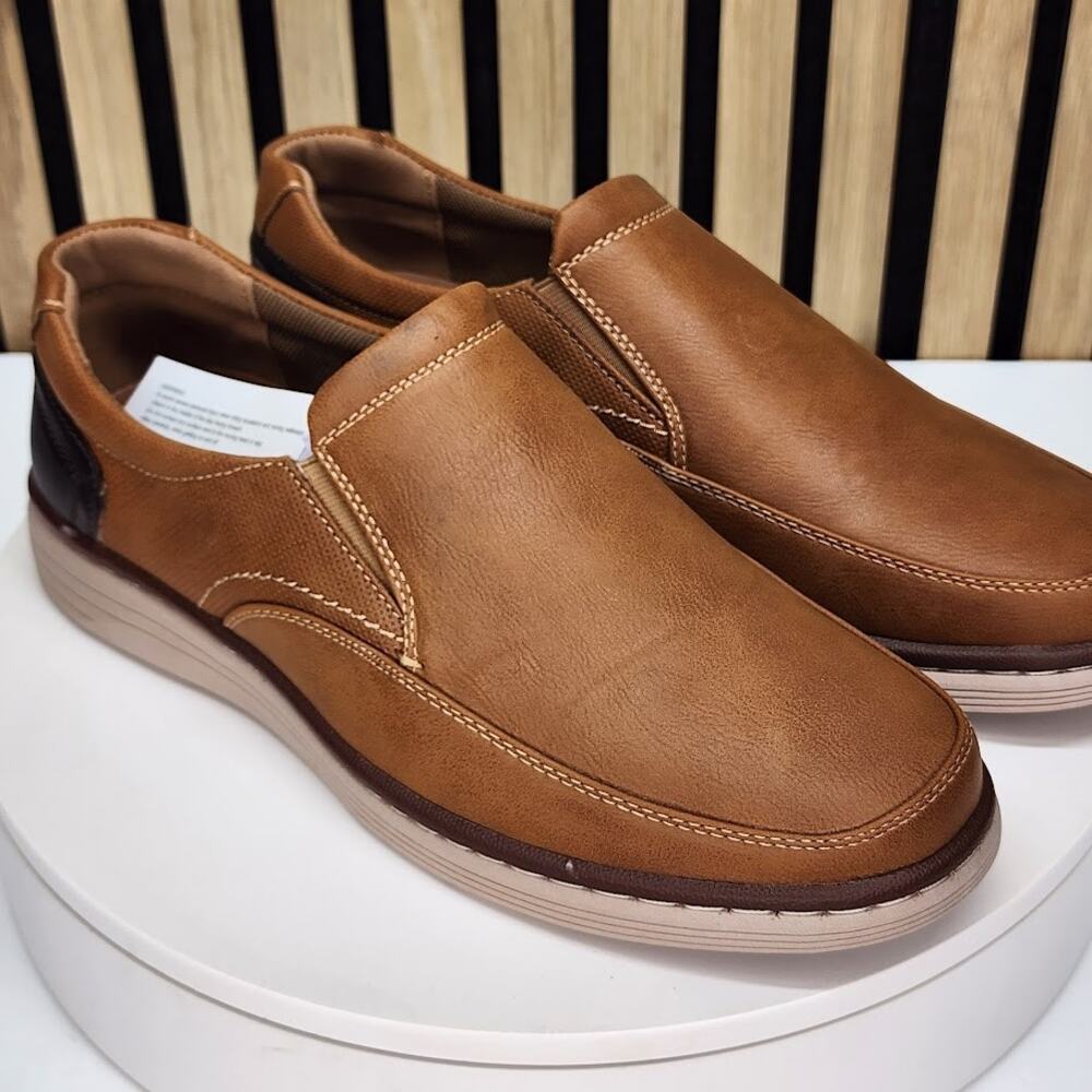 NEW - Aston Marc Galt Men’s Tan Slip On Casual Shoes Comfort Loafers Size 8 M